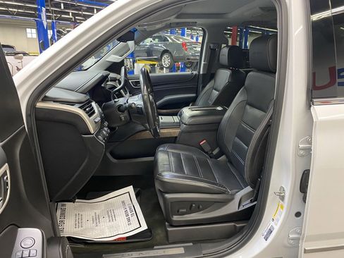Used 2018 GMC Yukon Denali w/ Open Road Package image 13