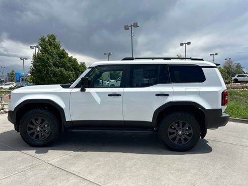Used 2027 Toyota Land Cruiser AWD/4WD image 4