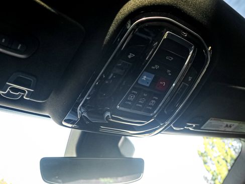 Used 2022 Jeep Grand Cherokee L Overland image 27