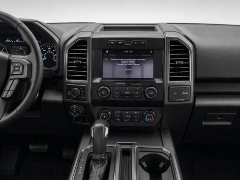 Used 2019 Ford F150 XLT w/ Equipment Group 302A Luxury AWD/4WD image 25