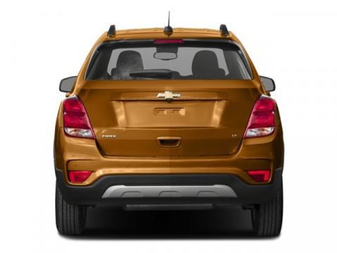 Used 2017 Chevrolet Trax LT w/ LT Convenience Package image 8