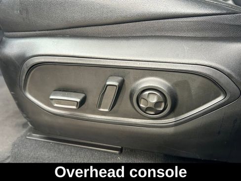 Certified 2024 Jeep Grand Cherokee Limited w/ Black Appearance Package image 19