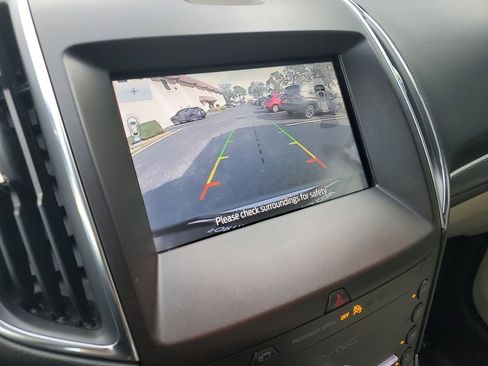 Used 2020 Ford Edge Titanium w/ Equipment Group 301A image 31