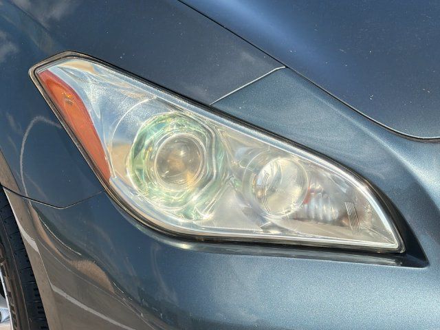 Used 2011 INFINITI M37 w/ Premium Pkg RWD image 29
