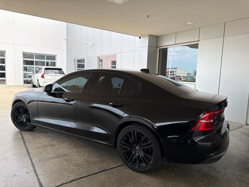 Used 2024 Volvo S60 B5 Plus w/ Climate Package FWD image 5