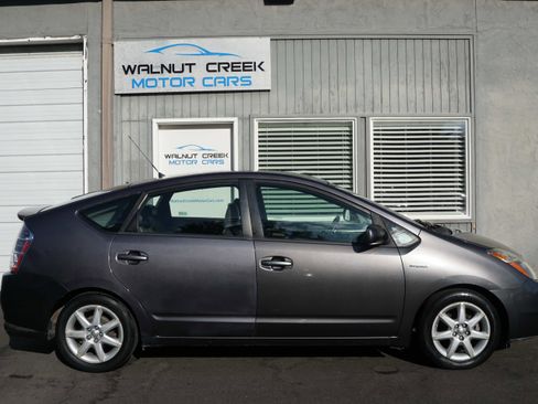 Used 2009 Toyota Prius Touring image 24