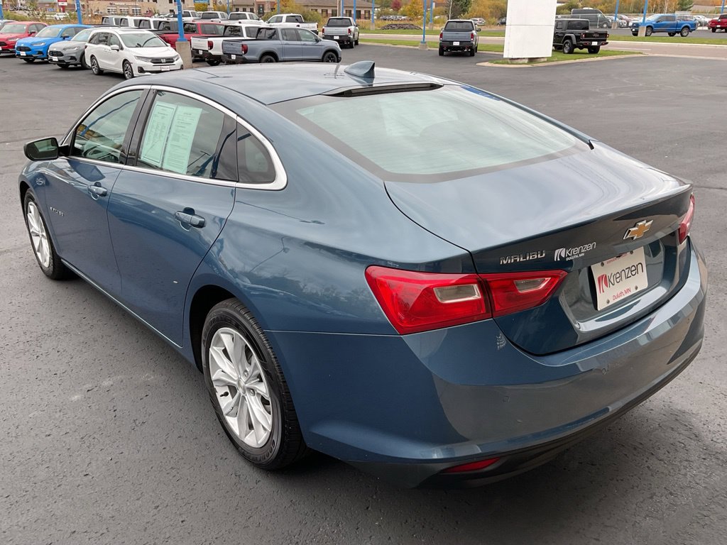 Used 2025 Chevrolet Malibu LT FWD image 7