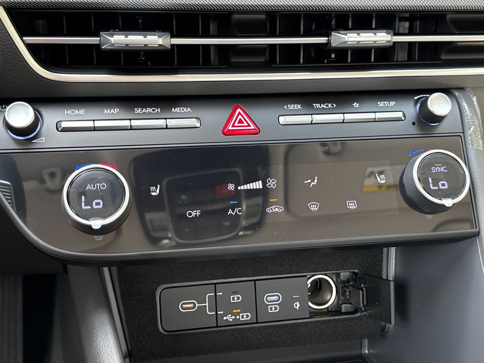 New 2026 Hyundai Sonata SEL FWD image 25