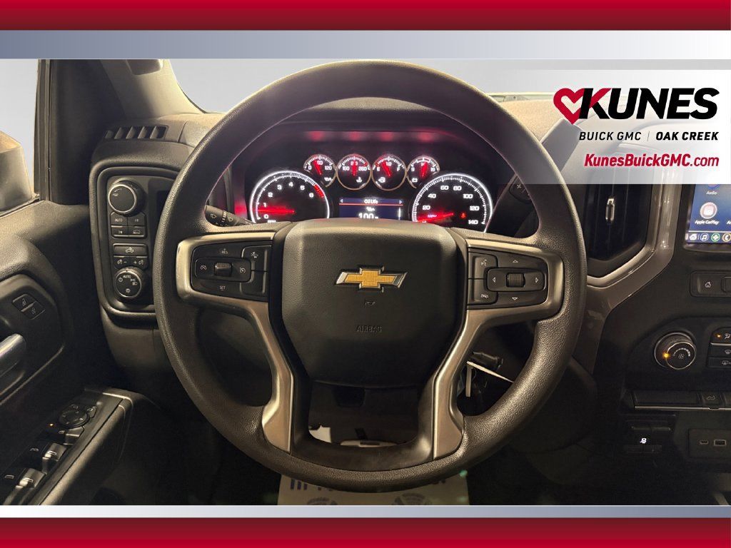 Used 2021 Chevrolet Silverado 1500 Custom w/ Custom Max Trailering Package AWD/4WD image 15