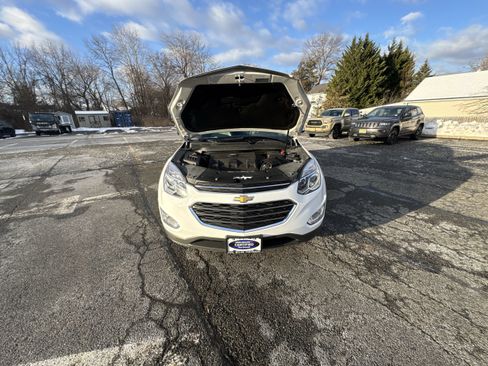 Used 2017 Chevrolet Equinox Premier w/ Enhanced Convenience Package image 31