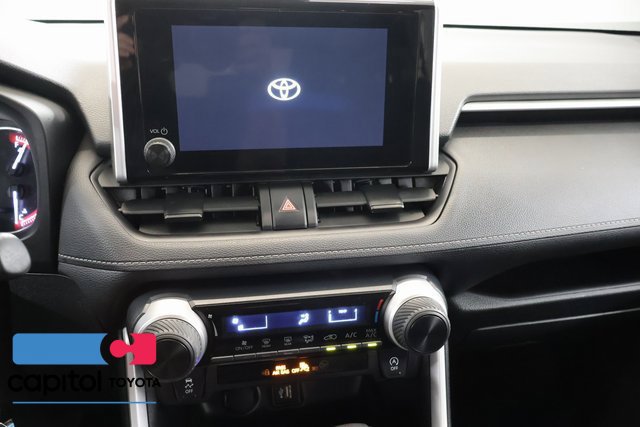 Certified 2025 Toyota RAV4 LE AWD/4WD image 19