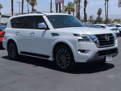 Used 2023 Nissan Armada Platinum w/ Captain's Chairs Package AWD/4WD image 6
