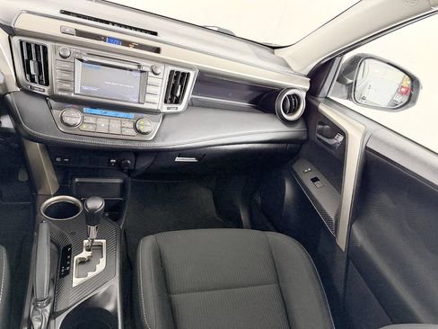 Used 2015 Toyota RAV4 XLE AWD/4WD image 50