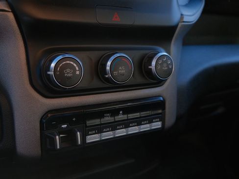 Used 2019 RAM 2500 Tradesman image 24