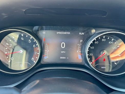 Used 2021 Jeep Compass Latitude AWD/4WD image 17