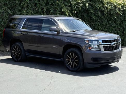 Used 2015 Chevrolet Tahoe LT AWD/4WD image 2