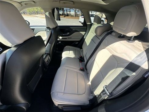 New 2026 Lincoln Corsair Grand Touring image 23