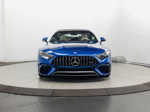 Used 2025 Mercedes-Benz SL 55 AMG 4MATIC image 2