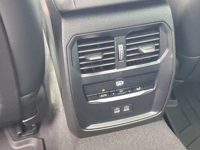 Used 2025 BMW M340i RWD image 29