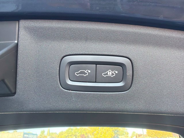 Used 2023 Polestar Polestar 2 w/ Pilot Pack AWD/4WD image 8