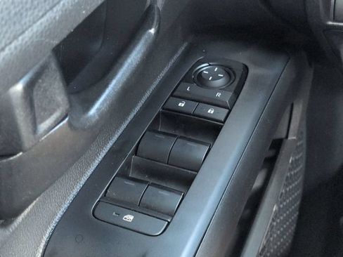 Certified 2025 Toyota Tacoma SR5 RWD image 22
