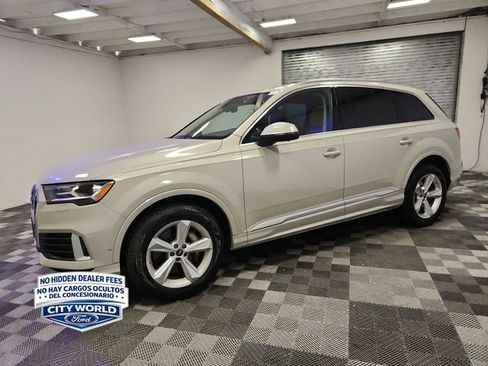 Used 2023 Audi Q7 2.0T Premium w/ Convenience Package AWD/4WD image 4