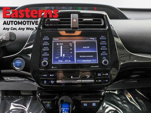 Used 2022 Toyota Prius LE image 12