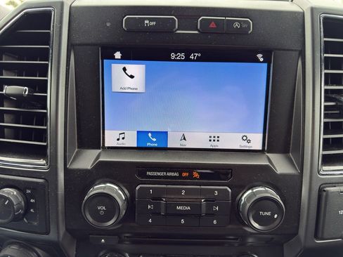 Used 2018 Ford F150 XLT w/ Equipment Group 302A Luxury image 18