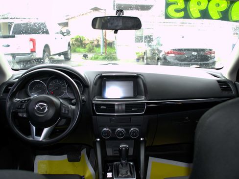 Used 2016 MAZDA CX-5 Sport w/ Rear Camera Package image 10