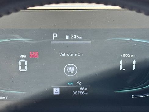Used 2025 Kia Telluride S FWD image 19