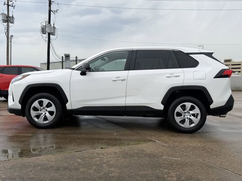 Used 2025 Toyota RAV4 LE FWD image 6