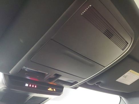 Used 2025 MAZDA CX-70 3.3 Turbo w/ Premium Plus Pkg image 34