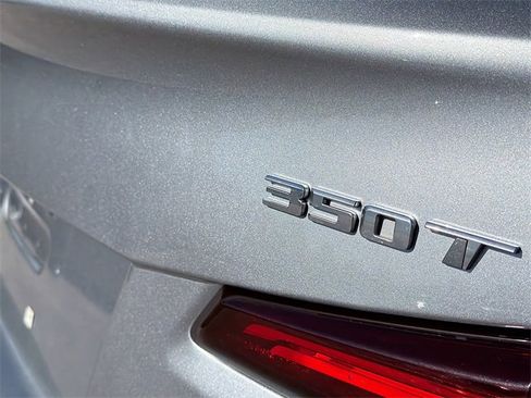 Used 2024 Cadillac XT4 Premium Luxury image 11