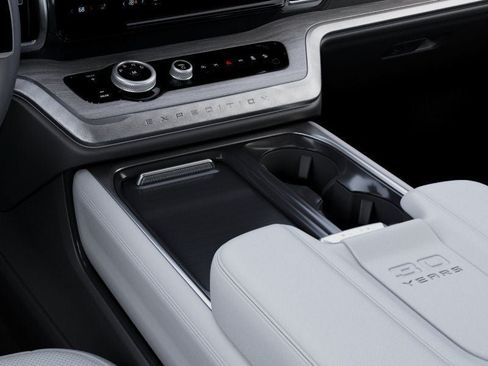 New 2027 Ford Expedition Platinum AWD/4WD image 15