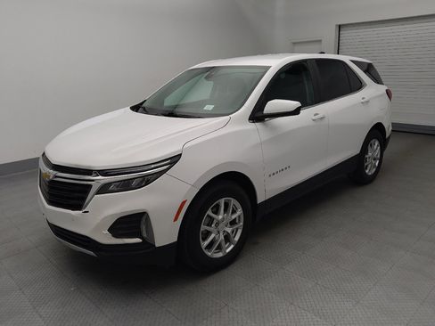 Used 2022 Chevrolet Equinox LT FWD image 2
