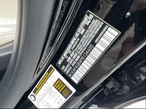 Used 2023 Mercedes-Benz C 300 Sedan w/ Advanced USB Package image 49