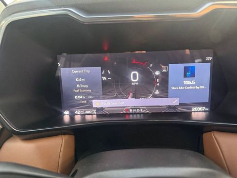 Used 2024 GMC Canyon AT4 w/ AT4 Premium Package image 24