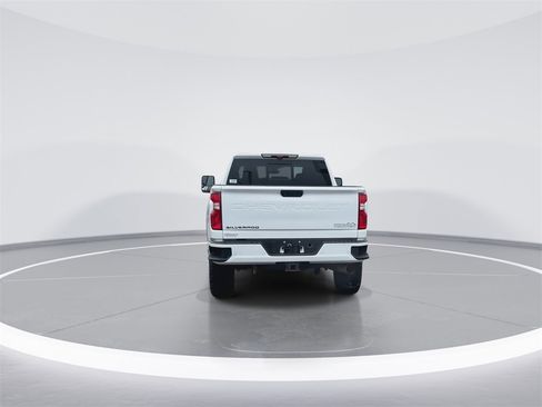 Used 2020 Chevrolet Silverado 3500 High Country w/ Z71 Off-Road Package image 7
