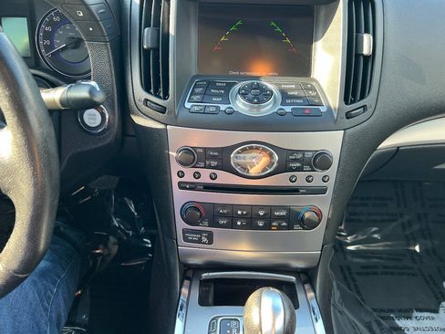 Used 2010 INFINITI G37 x Coupe w/ Premium Pkg AWD/4WD image 30