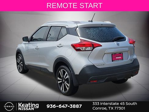 Used 2018 Nissan Kicks SV FWD image 5