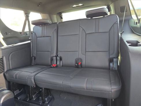 New 2026 Chevrolet Suburban RST w/ Comfort Package AWD/4WD image 16