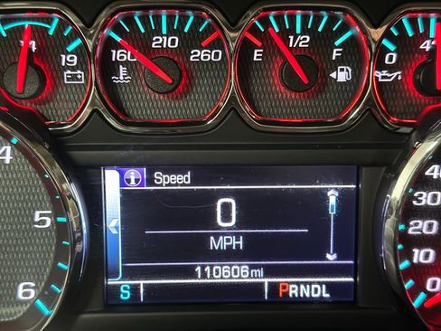 Used 2017 Chevrolet Silverado 1500 LT w/ All Star Edition image 12