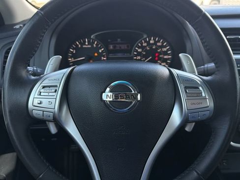 Used 2017 Nissan Altima 2.5 SR FWD image 23