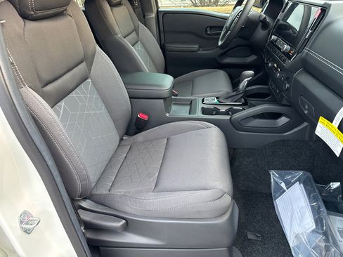 New 2026 Nissan Frontier SV w/ SV Convenience Package image 13