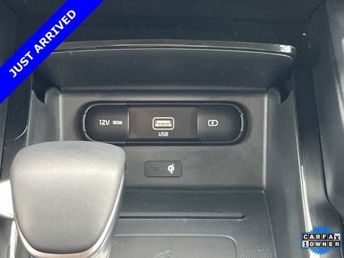 Used 2022 Kia Telluride EX w/ EX Premium Package AWD/4WD image 37