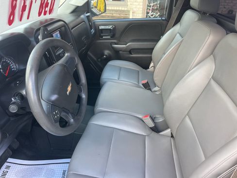 Used 2015 Chevrolet Silverado 2500 W/T w/ Snow Plow Prep Package image 19