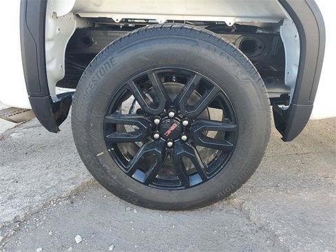 New 2026 GMC Sierra 1500 Elevation image 6