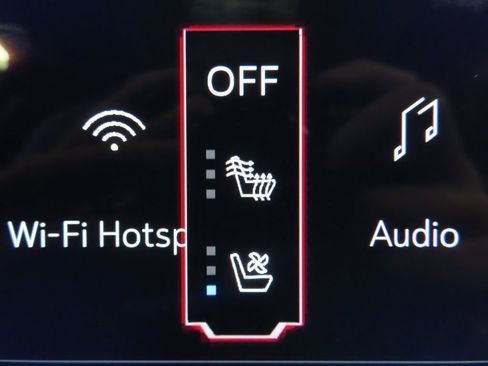 Used 2024 GMC Acadia Denali image 23