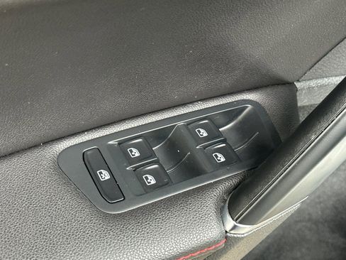 Used 2019 Volkswagen GTI SE w/ SE Experience Package image 13