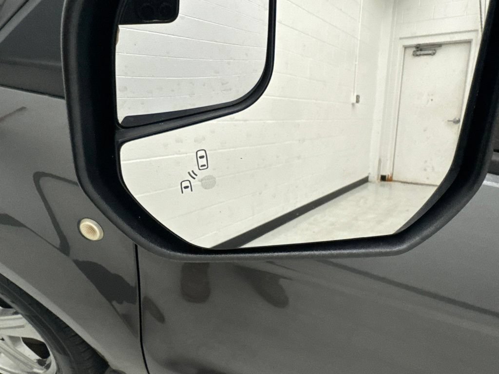 Used 2019 Ford Transit Connect Titanium FWD image 13